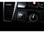 Porsche Cayenne 3.0 E-Hybrid Panoramadak - Comfortstoelen - Stuurbekrachtiging Plus - Sport Chrono Pakket - Sound systeem BOSE - Head Up - Parkassist voor/achter - 3D Surround View - Luchtvering  -