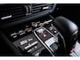 Porsche Cayenne 3.0 E-Hybrid Panoramadak - Comfortstoelen - Stuurbekrachtiging Plus - Sport Chrono Pakket - Sound systeem BOSE - Head Up - Parkassist voor/achter - 3D Surround View - Luchtvering  -