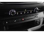 Toyota PROACE Electric Worker 50kWh Normal Range Navigator | Trekhaak | Navigatie | Camera | Cruise Control | Airco | 3-zits | Apple Carplay / Android Auto | Betonplex | Sidebars