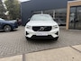 Volvo XC40 B4 Plus Dark | Trekhaak | H&K Audio