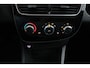 Renault Clio Estate 0.9 TCe Limited | Parkeersensoren achter | Cruise control | Airco | Keyless entry & start |