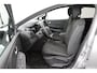 Renault Clio Estate 0.9 TCe Limited | Parkeersensoren achter | Cruise control | Airco | Keyless entry & start |