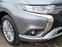 Mitsubishi Outlander 2.4 PHEV Intense / Dealeronderhouden / Fabrieksgarantie / 1.500 kg trekgewicht / Winterwielen / Camera / Navigatie / Apple Carplay / Android Auto / Verwarmde voorstoelen /