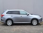 Mitsubishi Outlander 2.4 PHEV Intense / Dealeronderhouden / Fabrieksgarantie / 1.500 kg trekgewicht / Winterwielen / Camera / Navigatie / Apple Carplay / Android Auto / Verwarmde voorstoelen /