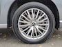 Mitsubishi Outlander 2.4 PHEV Intense / Dealeronderhouden / Fabrieksgarantie / 1.500 kg trekgewicht / Winterwielen / Camera / Navigatie / Apple Carplay / Android Auto / Verwarmde voorstoelen /