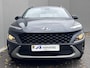 Hyundai Kona 1.6 GDI HEV Fashion Automaat / 1.300 kg trekgewicht / Dealer onderhouden / CC / Stuur- en stoelverwarming / Navigatie / Achteruitrijcamera / Apple Carplay Android / 18" LM wielen /