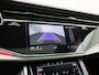Audi Q8 60 TFSI e quattro Pro Line S Competition 490 PK l S-Line | Automaat | Adaptive Cruise Control | Panoramadak | Camera | Automatische airconditioning | Matrix LED | Elektr. voorstoelen | Stoelverwarming | Apple Carplay | Android Auto l Head-up display | Lichtpakket plus ambient light | Audi drive select | Comfortsleutel | Optiekpakket zwart plus | Audi virtual cockpit |