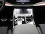 Audi Q8 60 TFSI e quattro Pro Line S Competition 490 PK l S-Line | Automaat | Adaptive Cruise Control | Panoramadak | Camera | Automatische airconditioning | Matrix LED | Elektr. voorstoelen | Stoelverwarming | Apple Carplay | Android Auto l Head-up display | Lichtpakket plus ambient light | Audi drive select | Comfortsleutel | Optiekpakket zwart plus | Audi virtual cockpit |
