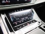Audi Q8 60 TFSI e quattro Pro Line S Competition 490 PK l S-Line | Automaat | Adaptive Cruise Control | Panoramadak | Camera | Automatische airconditioning | Matrix LED | Elektr. voorstoelen | Stoelverwarming | Apple Carplay | Android Auto l Head-up display | Lichtpakket plus ambient light | Audi drive select | Comfortsleutel | Optiekpakket zwart plus | Audi virtual cockpit |