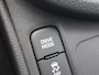 Toyota Yaris Cross 1.5 VVT-I Hybrid 116pk Dynamic Automaat | Climate control | Navigatie | Winterpack | 17" Lm velgen | Camera | Apple en Android
