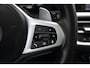 BMW 3-Serie Touring 318i M-Sport Automaat | Panoramadak | Carbon Interieur | Laser Koplampen