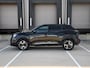 Peugeot 2008 Allure 1.2 PureTech 130pk Automaat PDC + CAM. | CRUISE.C | DAB | NAVI | 17''LM | FLIPPERS | APPLE-CARPLAY