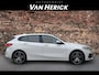 BMW 1-Serie 118i Executive Edition | Virtual cockpit | Keyless | Cruise