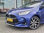 Toyota Yaris 1.5 Hybrid Launch Edition | Stoel- & stuurverwarming | Trekhaak | Carplay - Android Auto