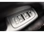 Volvo XC60 2.0 B4 MHEV R-Design Facelift [ Panorama Leder Apple/Android Trekhaak ]