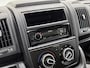 Opel Movano 2.2D Financial lease 140pk Bakwagen met Laadklep Achteruitrijcamera Cruise Control Meubelbak