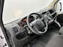 Opel Movano 2.2D Financial lease 140pk Bakwagen met Laadklep Achteruitrijcamera Cruise Control Meubelbak