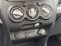 Suzuki Alto 1.0 Comfort Airco/1e eigenaar Zsm meer foto’s. Auto is binnen.