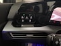 Volkswagen Golf 1.5 eTSI Style Camera Trekhaak Apple Carplay Standkachel Headup 17inch Navigatie
