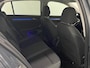 Volkswagen Golf 1.5 eTSI Active Camera Trekhaak Apple Carplay Standkachel Headup 17inch Navigatie