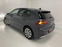 Volkswagen Golf 1.5 eTSI Style Camera Trekhaak Apple Carplay Standkachel Headup 17inch Navigatie