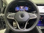 Volkswagen Golf 1.5 eTSI Style Camera Trekhaak Apple Carplay Standkachel Headup 17inch Navigatie