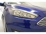 Ford Focus Wagon 1.5 Titanium [ airco cruise control lichtmetaal ]