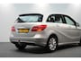 Mercedes-Benz B-klasse 180 ✅ WEGK.TREKHAAK ✅ NAVI ✅ 4 SEIZOEN BANDEN ✅ CRUISE ✅ LICHTMETAAL ✅ HOGE INSTAP