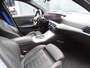 BMW 3-Serie Touring 320e M-SPORT | PANORAMADAK| LEDER SPORT INTERIEUR| HEAD-UP DISPLAY| BORDENHERKENNING| DODE HOEK DETECTIE| HERMANKARDON | AIROC/ECC | CRUISECONTROLL |  CAMERA | PARKEERSENSOREN |