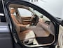 BMW 3-Serie 320i Executive - Automaat - Navi / Bluetooth / Cruise