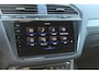 Volkswagen Tiguan 1.5 TSI R-Line | Pano | Trekhaak | Head-up |