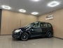 Volkswagen Touran 1.2 TSI BlueMotion * Navigatie / Parkeersensoren / LM Velgen / NL Auto *