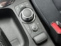 Mazda 2 1.5 Skyactiv-G Luxury | ACHTERUITRIJCAMERA | STOEL-EN STUURVERWARMING | LM VELGEN | CARPLAY | NAVIGATIE