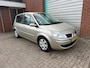 Renault Scenic 2.0-16V Business Line Clima! Navi! Bj:2008 NAP!
