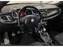 Alfa Romeo Giulietta 1.4 T Distinctive 170 PK [ NAP leder/alcantara navi ]