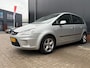 Ford C-Max 1.6-16V Ghia (12 mnd BOVAG-garantie)