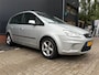 Ford C-Max 1.6-16V Ghia (12 mnd BOVAG-garantie)