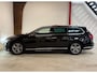 Volkswagen Passat Variant 1.5 TSI R-Line Business+ - Panorama - Trekhaak - Vol
