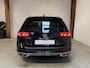 Volkswagen Passat Variant 1.5 TSI R-Line Business+ - Panorama - Trekhaak - Vol