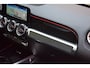 Mercedes-Benz GLB 200 Business Solution AMG 7persoons. ORG.NED / PANORAMADAK / EL.STOELEN / SFEERVERLICHTING / TREKHAAK / CARPLAY