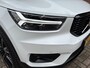 Volvo XC40 2.0 T4 R-Design “Leder / Pano / 20” ”
