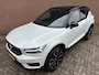 Volvo XC40 2.0 T4 R-Design “Leder / Pano / 20” ”