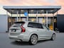 Volvo XC90 T8 Recharge Ultra Dark | 22" | Luchtvering | Bowers & Wilkins | Nappa Leder | 360 Camera | Getint & Gelaagd glas | Head-up | Nubuck dakhemel | Elektrisch verst. stoelen | Stoel/stuur/achterbankverwarming