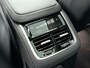 Volvo XC90 T8 Recharge Ultra Dark | 22" | Luchtvering | Bowers & Wilkins | Nappa Leder | 360 Camera | Getint & Gelaagd glas | Head-up | Nubuck dakhemel | Elektrisch verst. stoelen | Stoel/stuur/achterbankverwarming