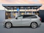 Volvo XC90 T8 Recharge Ultra Dark | 22" | Luchtvering | Bowers & Wilkins | Nappa Leder | 360 Camera | Getint & Gelaagd glas | Head-up | Nubuck dakhemel | Elektrisch verst. stoelen | Stoel/stuur/achterbankverwarming