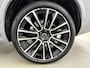 Volvo XC90 T8 Recharge Ultra Dark | 22" | Luchtvering | Bowers & Wilkins | Nappa Leder | 360 Camera | Getint & Gelaagd glas | Head-up | Nubuck dakhemel | Elektrisch verst. stoelen | Stoel/stuur/achterbankverwarming