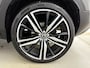 Volvo XC40 T4 Inscription | 21" | Panoramadak | Elektrisch verst. stoelen | Adaptieve cruise | BLIS | Full LED | Keyless | Stoel/stuur/achterbankverwarming