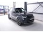 Land Rover Discovery 3.0 Sd6 HSE Grijs kenteken | Panorama | Meridian | Virtual cockpit | LED | Stoelverwarming | BTW auto |
