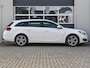 Opel Insignia Sports Tourer 1.6 CDTI Cosmo | Navi | PDC v+a | Climate control | Trekhaak | Elektr. achterklep