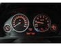 BMW 3-Serie Touring 320i Executive (NAVIGATIE, PARKEERSENSOREN, CRUISE CONTROL, AUTOMAAT)